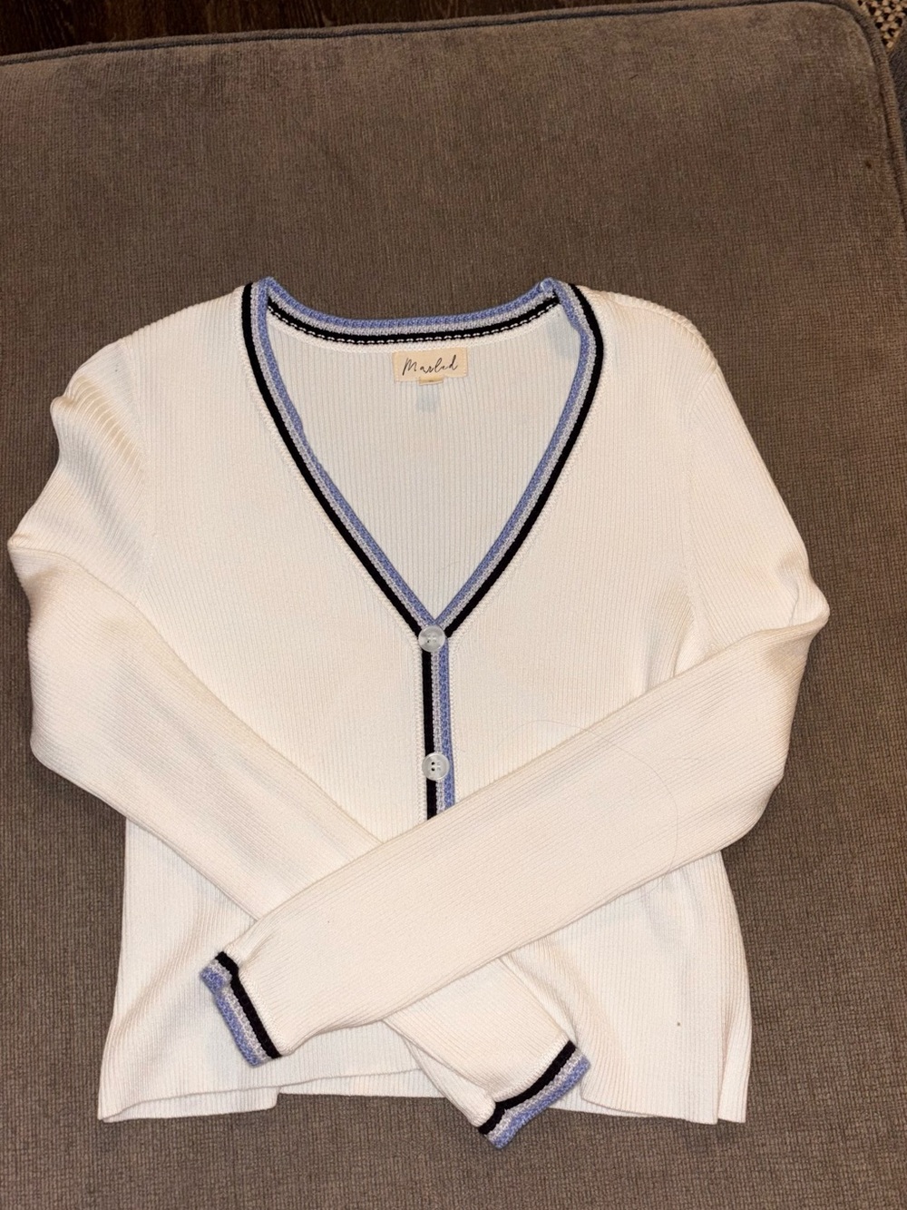 Marled White Ribbed V-Neck with Light Blue & Navy Trim